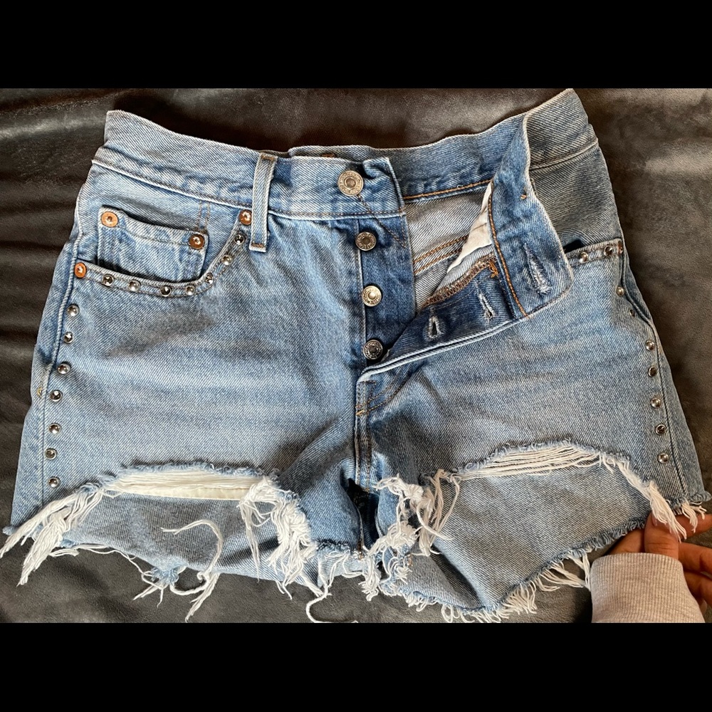 Levi 501 distressed shorts